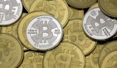 how to short bitcoin